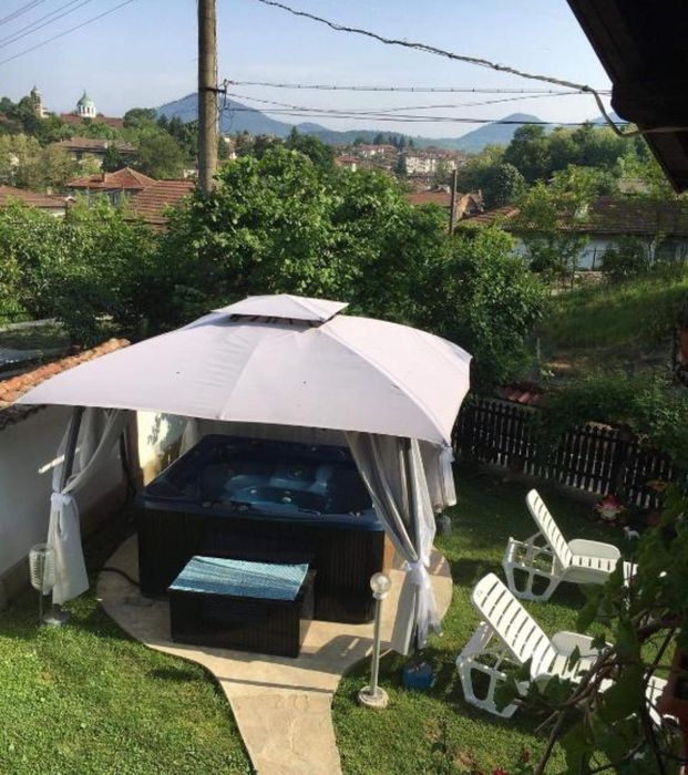 Къща за гости в град Елена