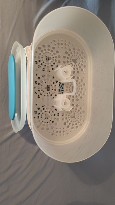 Aparat de sterilizar biberoane suzete sticlute etc Philips Avent