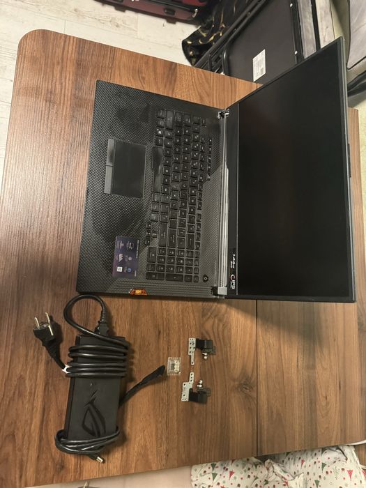 Laptop ASUS ROG Strix Scar III G731GV RTX 2060