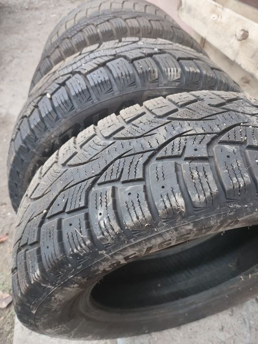 Продам резину срочно зима