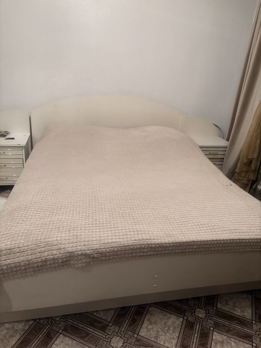 Продам кровать  каркас