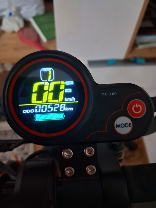 Электросамокат Kugo M4