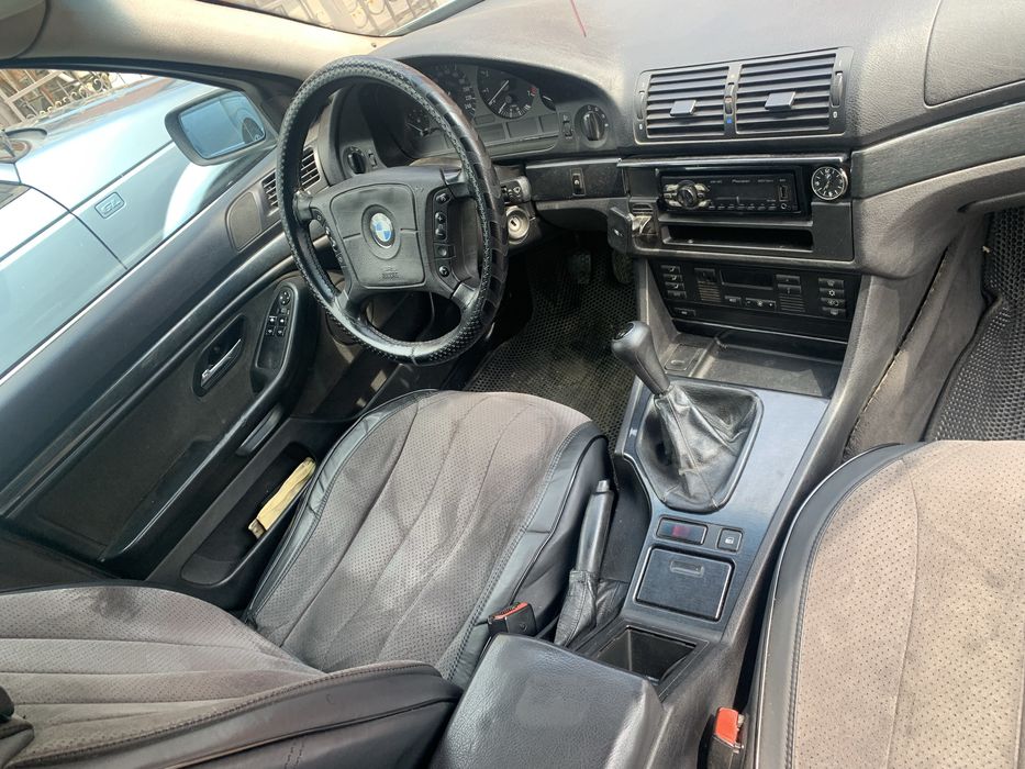 BMW 5 Series 520I