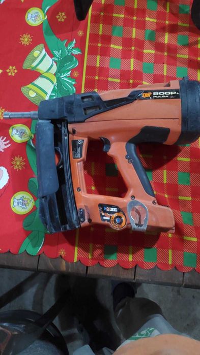 пистолет за монтаж на профили