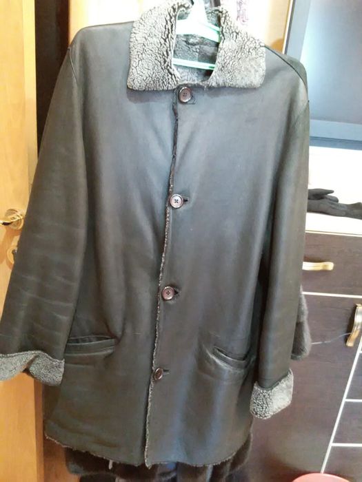 Продам срочно мужскую дубленку