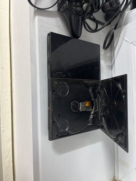 Sony PlayStation 2 (PS2) +