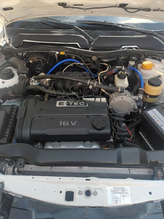 Нексия 2 срочно сотилади