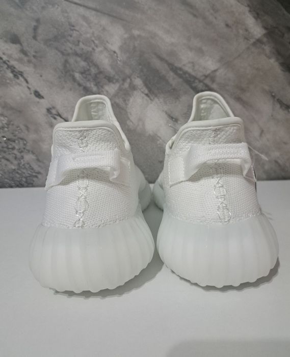 Adidas Yeezy Boost 350 V2 Bone