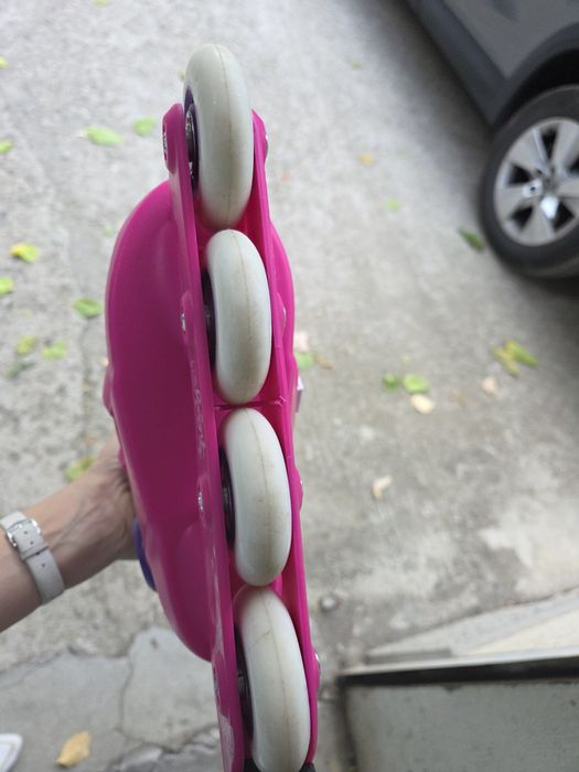 Ролери 30-32 номер, каска, налакътници и наколенки