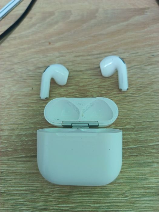 Airpods 4 ANC in stare perfecta