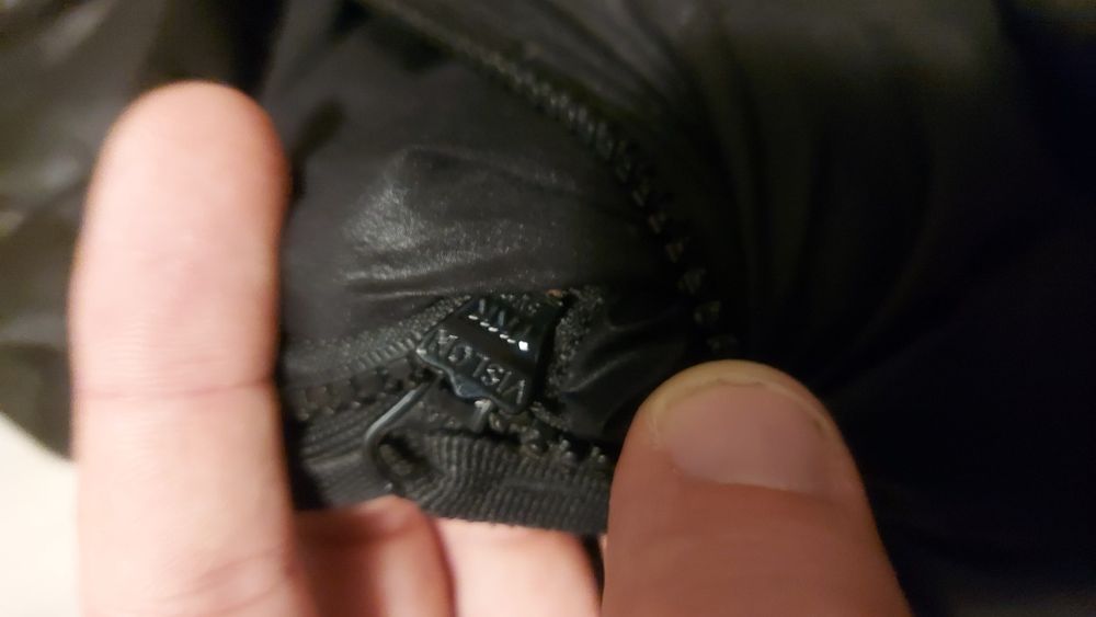 Stone island яке  L размер