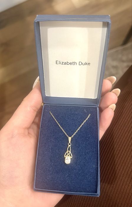 Златно колие 9.2к