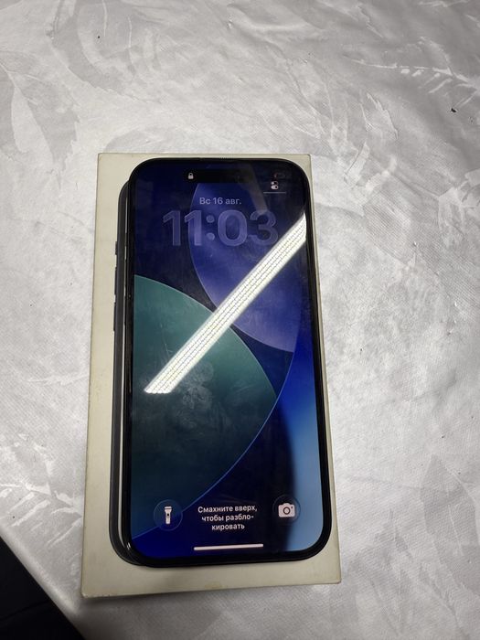 Продам IPhone 15