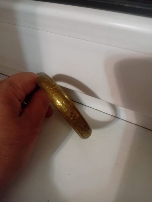 Продам браслеты женские