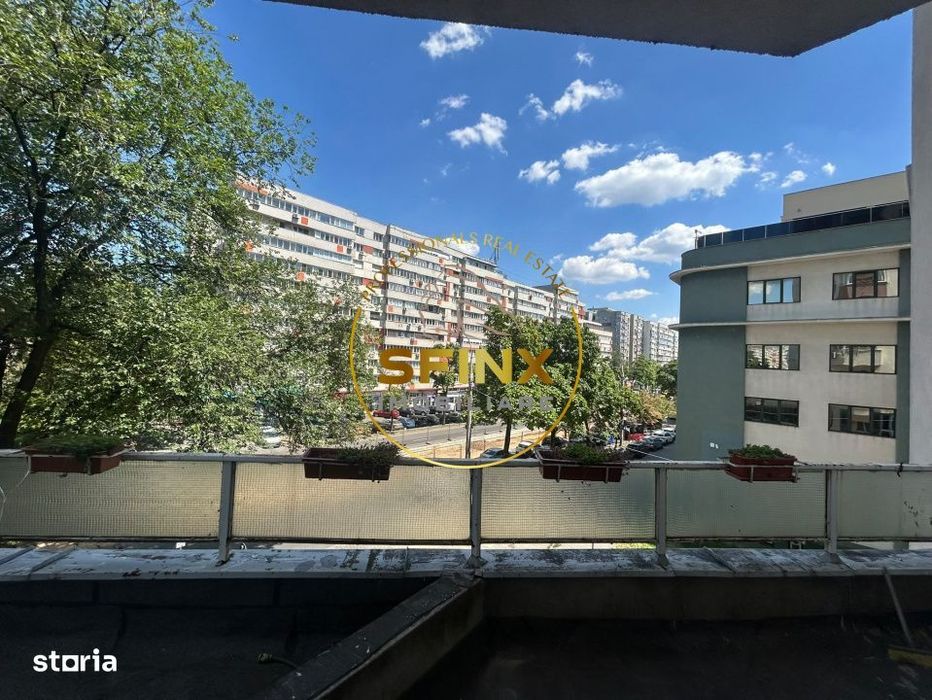 4 camere | Ion Mihalache | 98mp | Garaj