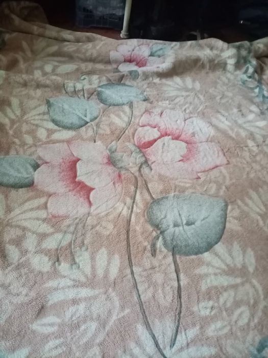 Продам плед в отличном состоянии 2500×2000