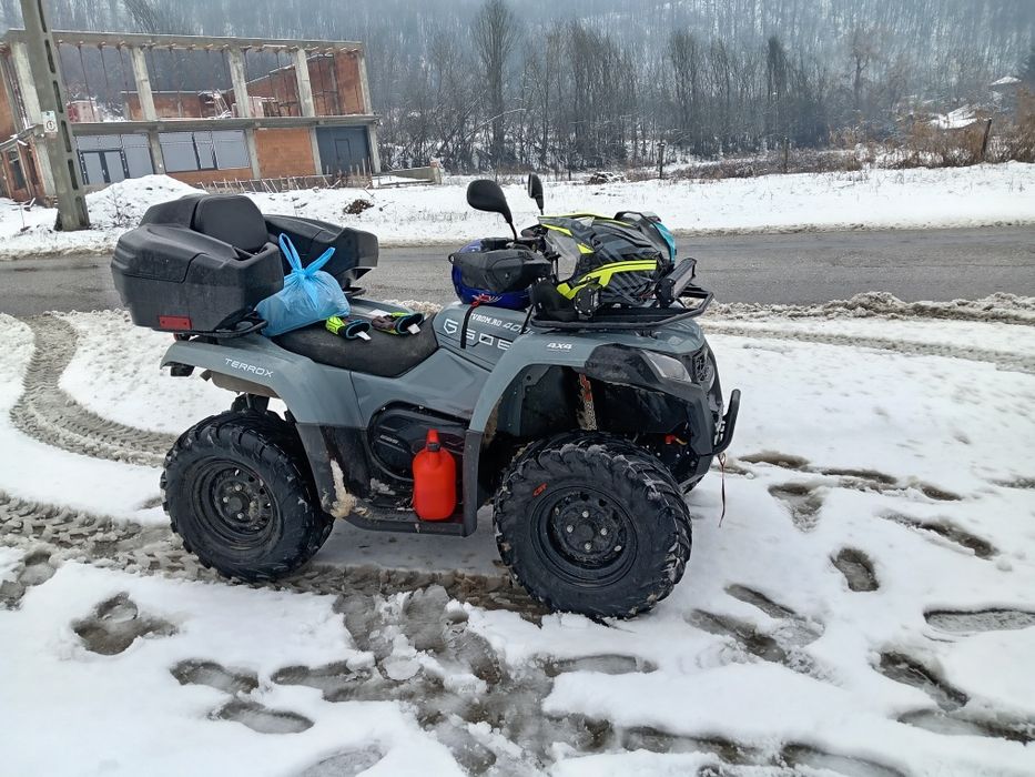 Vând sau schimb atv cfmoto