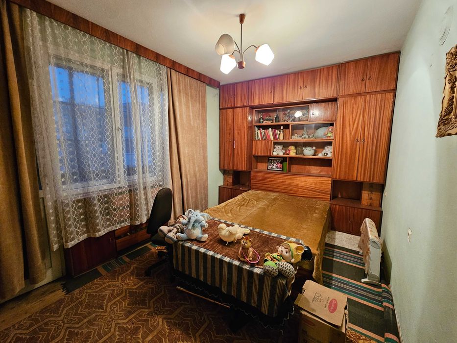 Продава се Четиристаен апартамент в Велико Търново, Акация - 120 кв.м за 1159 €/кв.м - Снимка #3