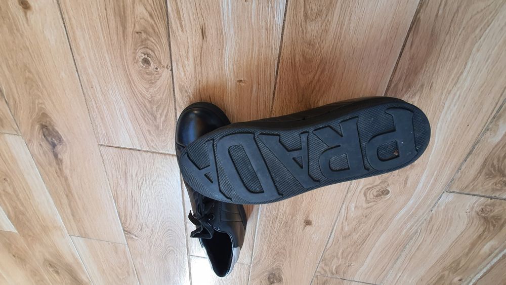 Унисекс обувки PRADA