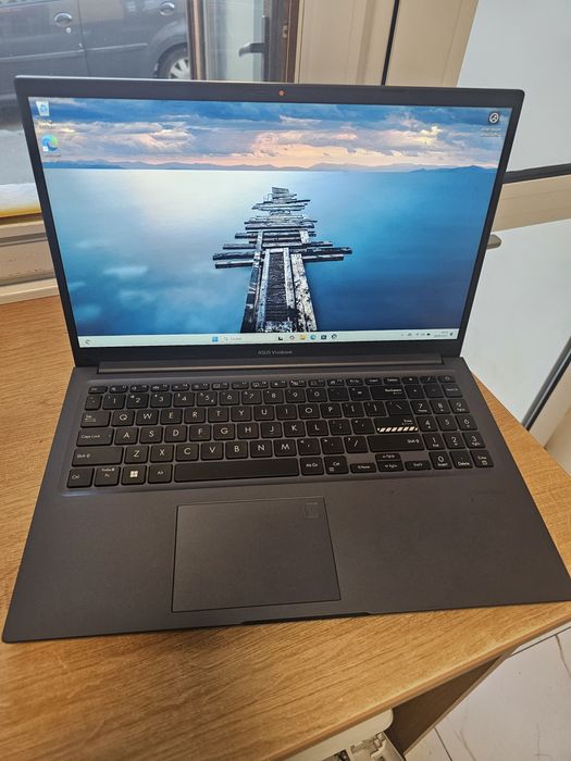 Laptop asus vivobook i5 gen 12