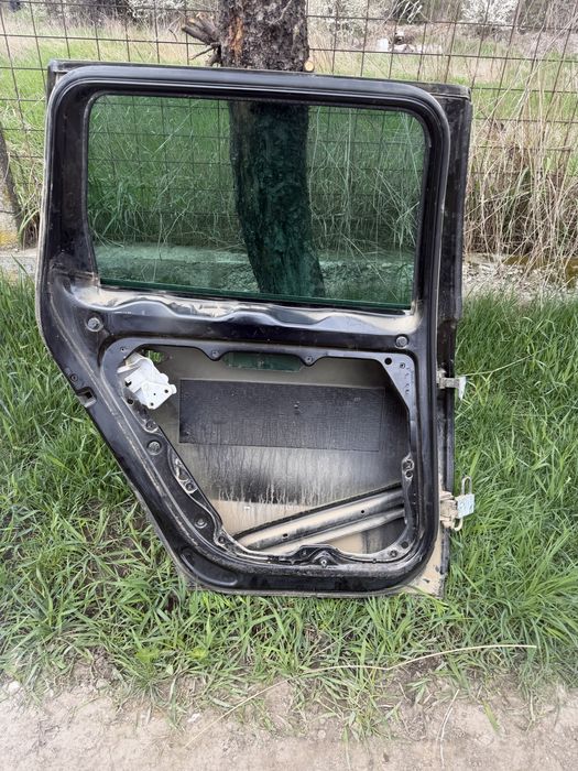 Portiera stanga spate Volkswagen Passat B6