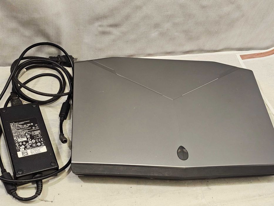 Laptop "17 Gaming Alienware P18e001 Intel i7 GTX 860 SSD
