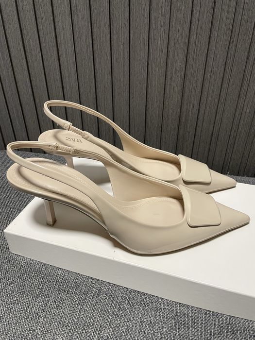 Дамски обувки ZARA