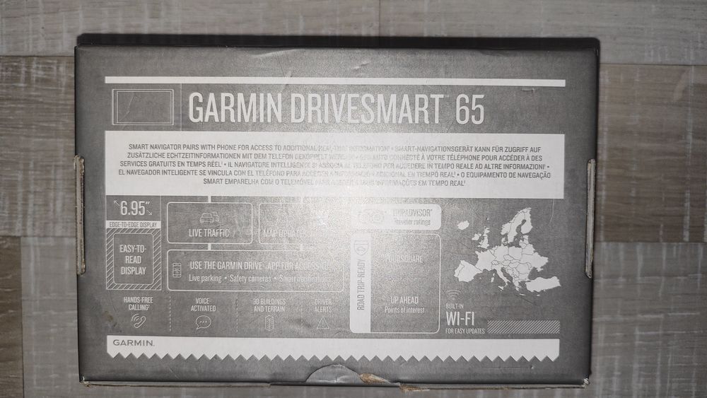 Навигация Garmin Drive Smart 65 & Live Traffic! - нов, не е ползван.