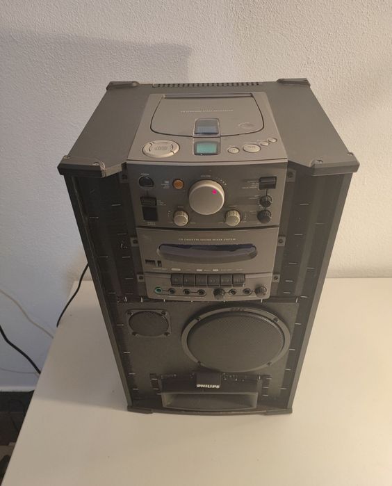 Sistem audio Philips CD 6660 compact disc aux  radio casetofon deck karaoke posibilitate conectare microfon