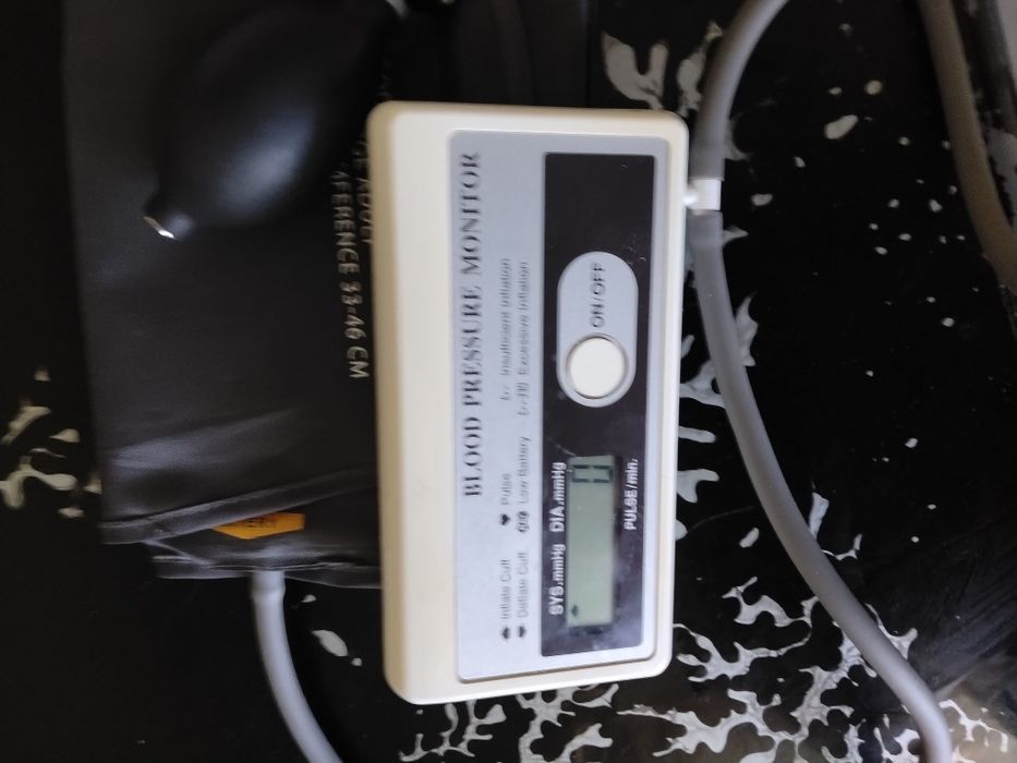 Японски апарат за кръвно Nissei DS-105E