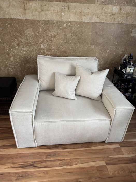 Fotoliu modern pentru living 120 cm, tapițat în material textil, design contemporan
