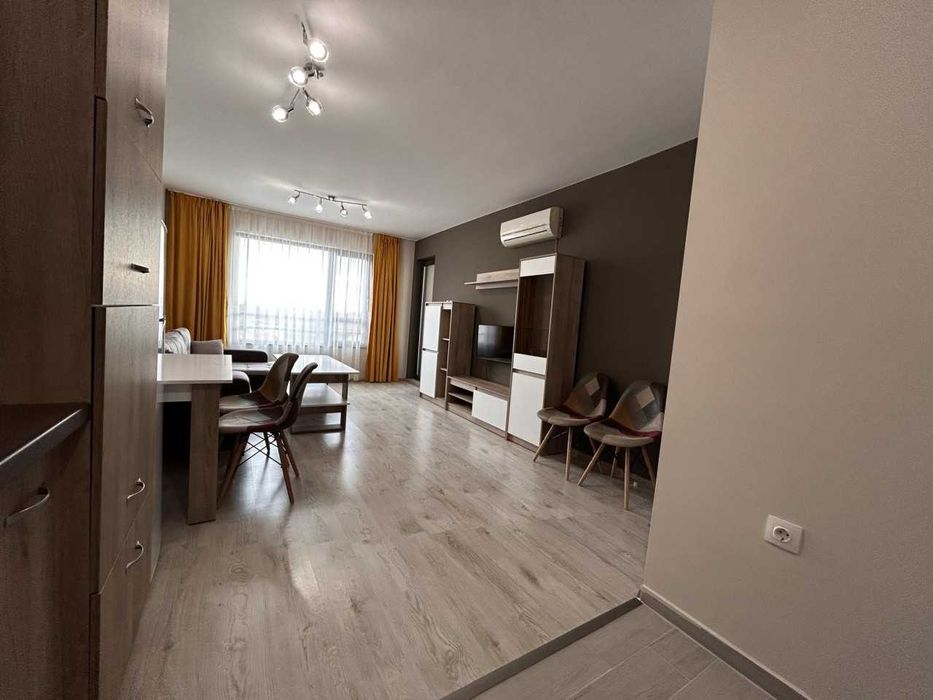 Дава се под наем Двустаен апартамент в Пловдив, Остромила - 56 кв.м за 325 € - Снимка #1