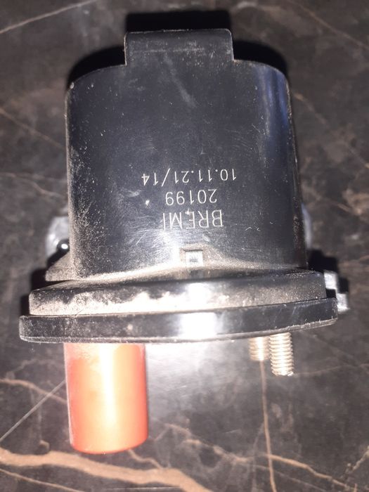 Продам на мерседес 124