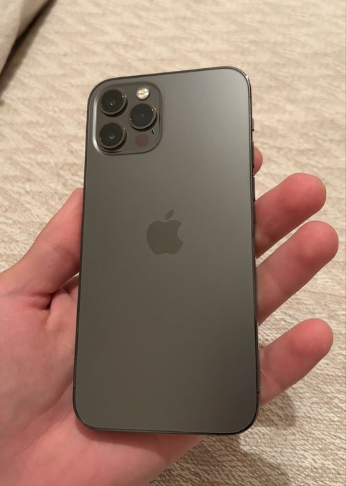 Iphone 12 pro 256 81%