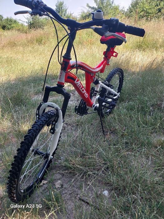 Vând bicicleta copii 20 ing