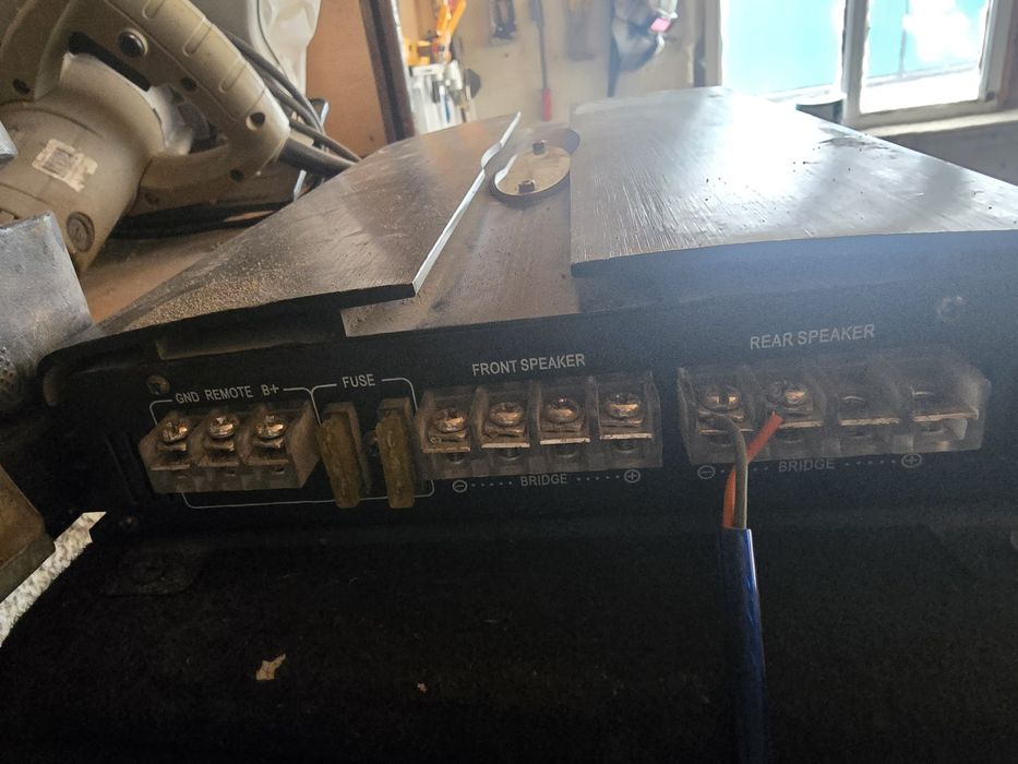 продам буфер с усилителем 2200ват