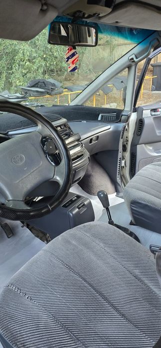 Toyota previa 1993г