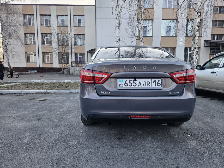Лада веста 2020 года