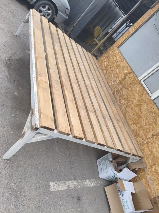 Продам тапчан, размер 190/280.