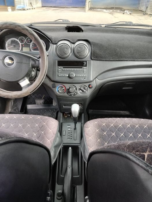 Продам Chevrolet Aveo LS, 2010 г.