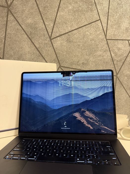 MacBook Air 15 M2 512GB