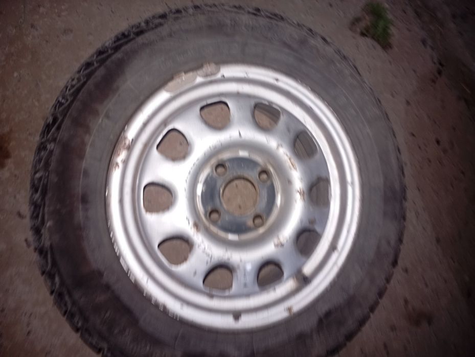 Продам диски с резиной