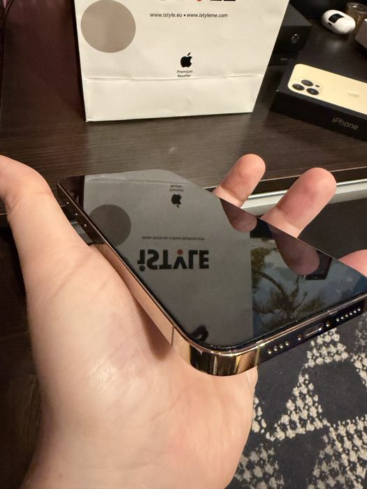 Vand IPhone 13 pro max  128 Gb Gold