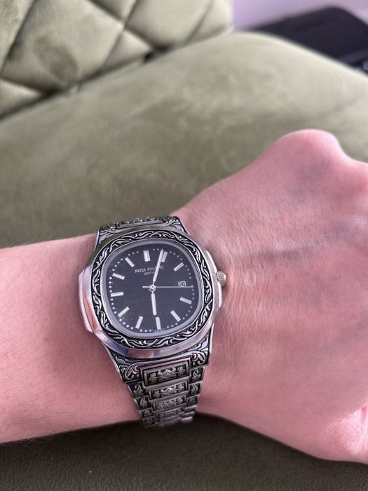 Часы наручные б/у