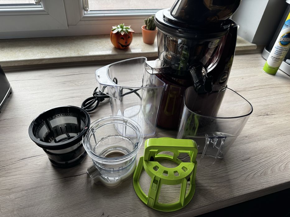 Storcator cu melc Kuvings