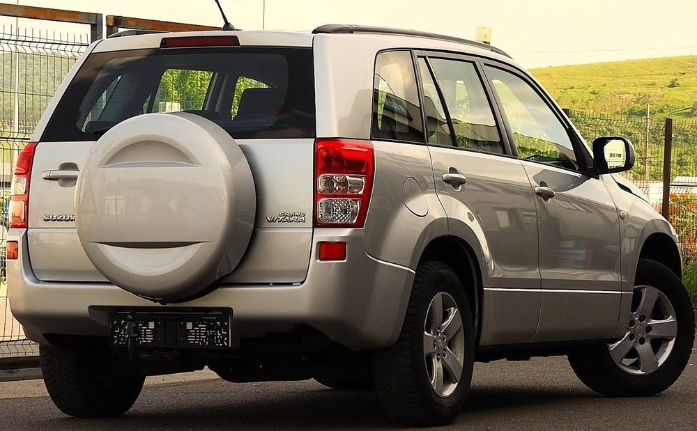 Suzuki Grand Vitara  2.0-16v-140 CP 4x4 Reductor