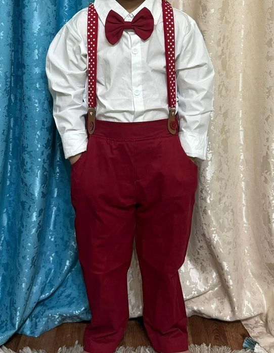 Срочно мерекеге комплект киим сатылады