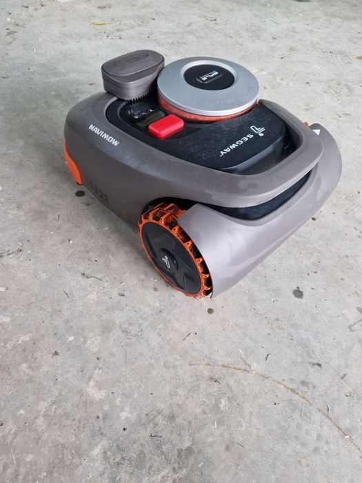 Косачка робот Segway navimow