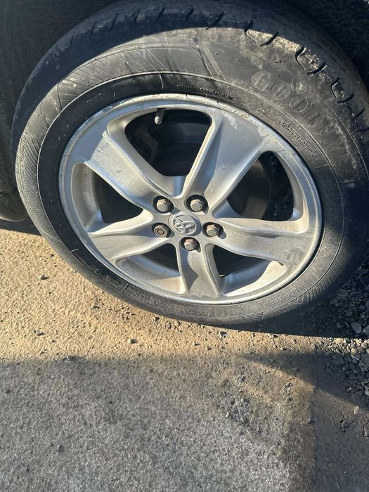 На Части Toyota Avensis 2.0 vvt-i 147 к.с ръчна 2005г