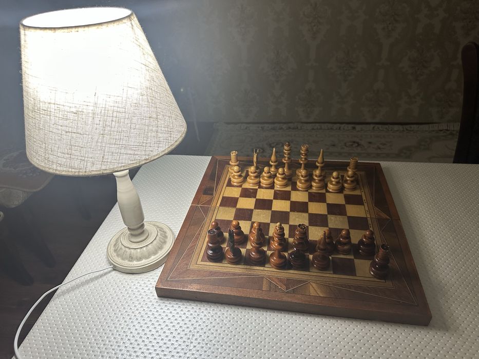 Шахмат  с фигурками  винтаж